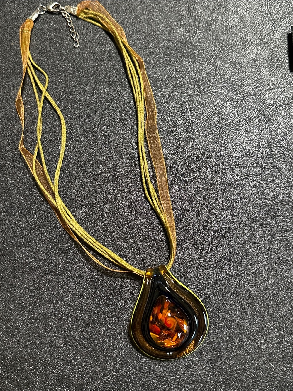 Vintage Art Deco Glass Teardrop Pendant Multi-Strand Corded Necklace - Picture 3 of 14